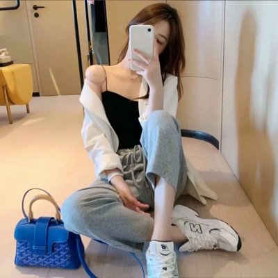 红色背篓